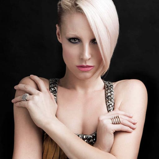 Emma Hewitt Charlotte Tickets
