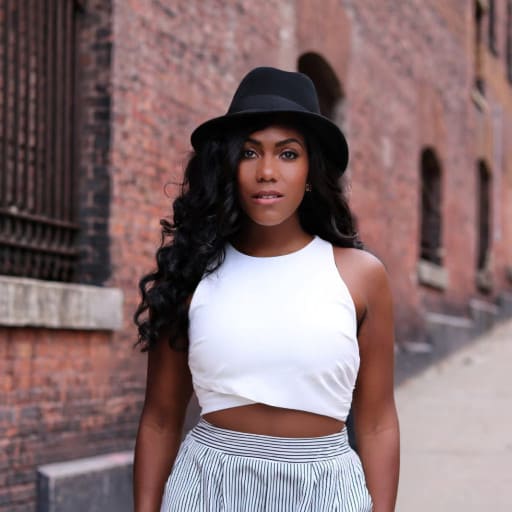 J'Nai Bridges Charlotte Tickets